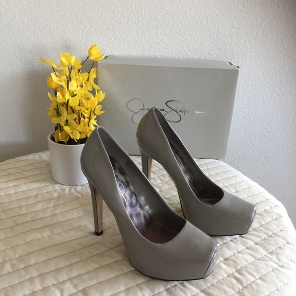 Jessica Simpson Clapton Grey Patent platform - Picture 2 of 5
